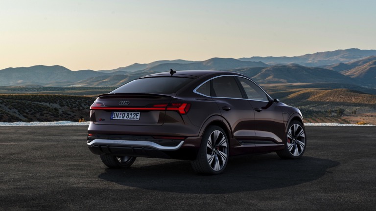 Audi_Q8-etron-sportback-2023-02-1.jpg