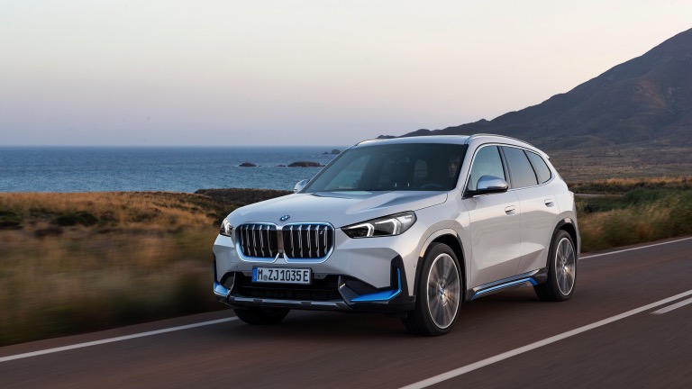 BMW_iX1_2022-04-1.jpg