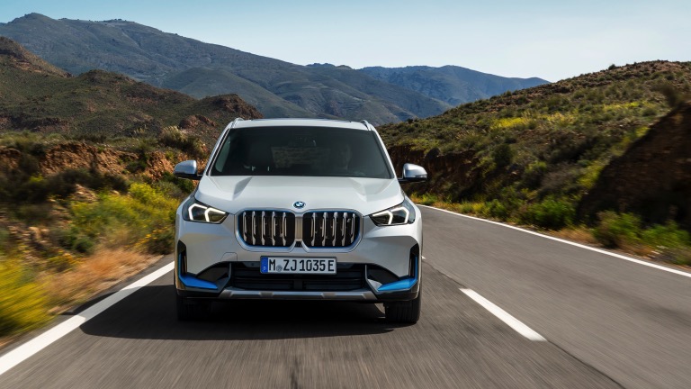 BMW_iX1_2022-05-1.jpg