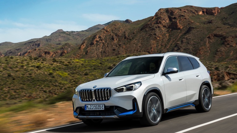 BMW_iX1_2022-06-1.jpg