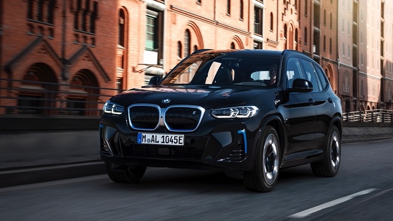 BMW_iX3_2022-02.jpg