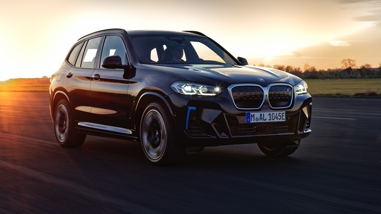 BMW_iX3_2022-07.jpg