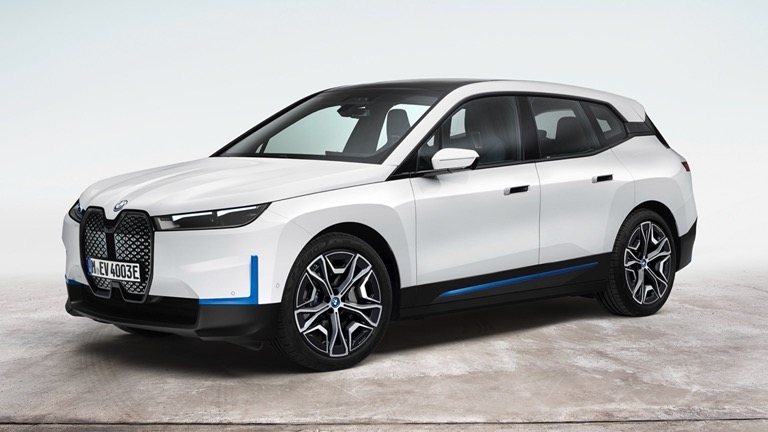 BMW_iX_2022-01.jpg