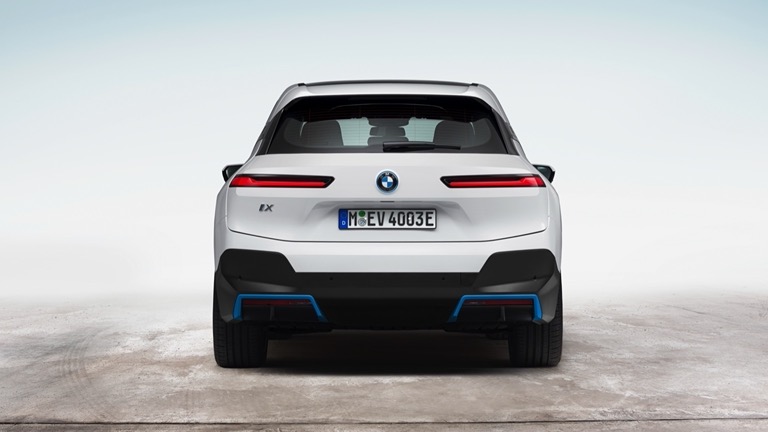 BMW_iX_2022-05-1.jpg