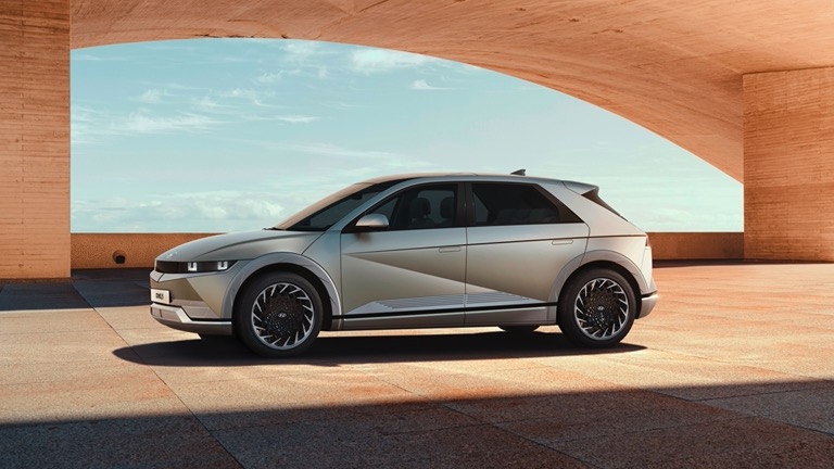Hyundai_IONIQ5_2021-02.jpg