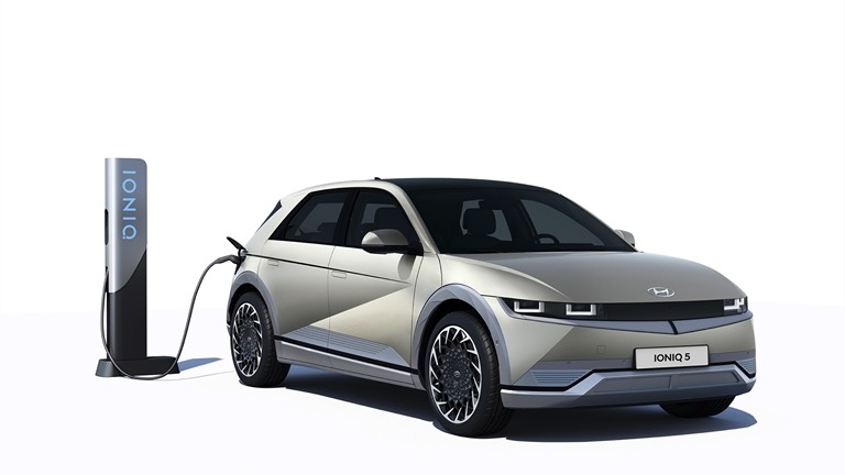 Hyundai_IONIQ5_2021-08.jpg