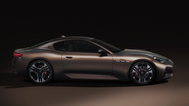 Maserati_GranTurismo_Folgore-03.jpg