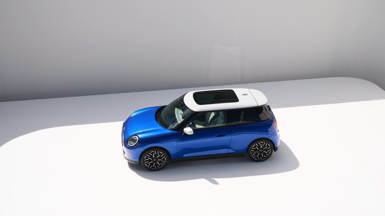 Mini_Cooper_Electric_2024-05-1.jpg