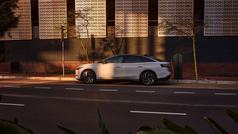 Volkswagen_ID7-06-1.jpg