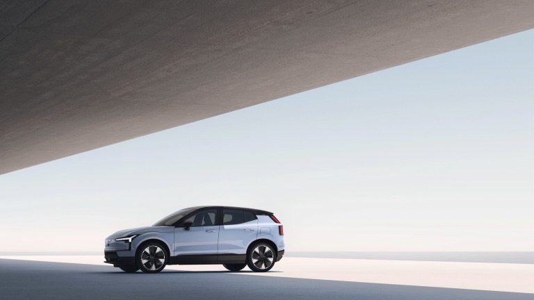 Volvo_EX30_2024-08.jpg